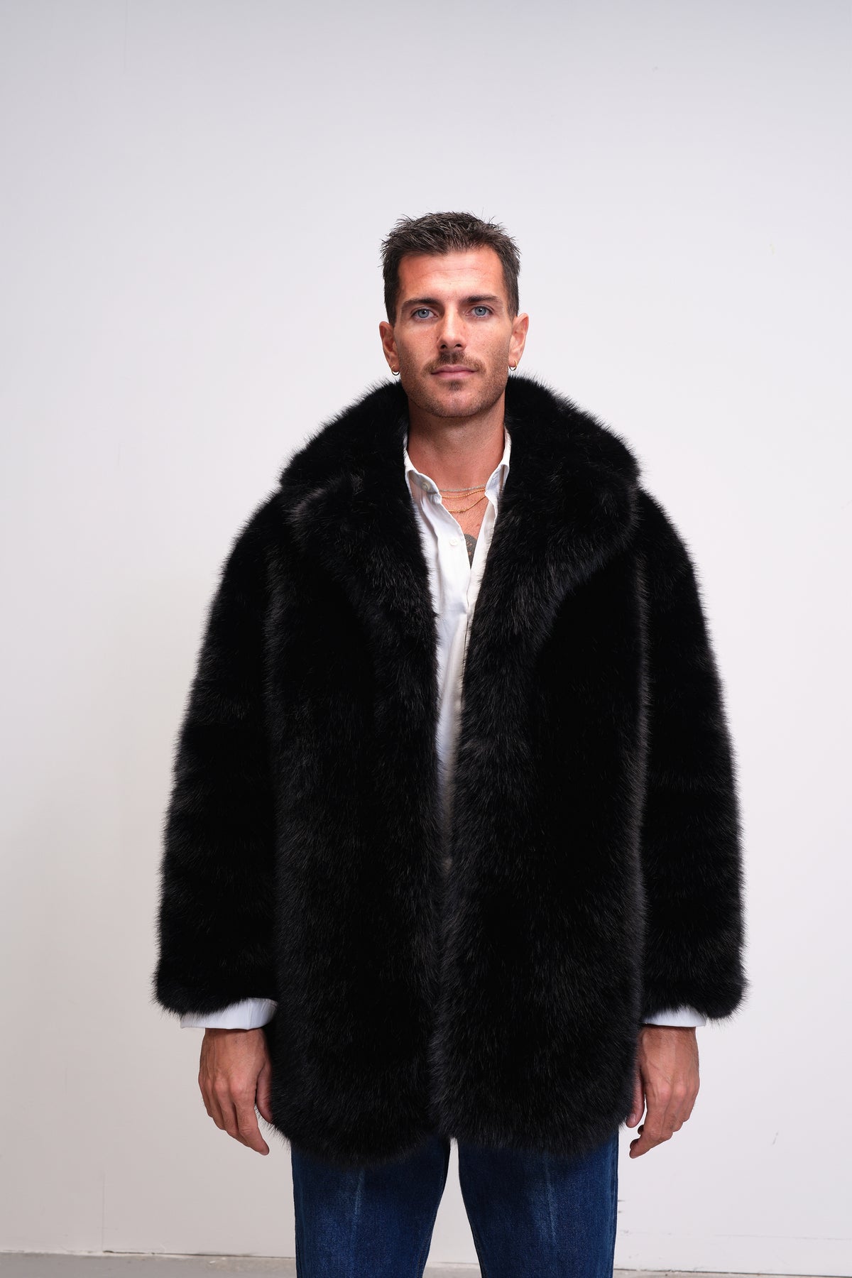 Seven Fox Man - Black