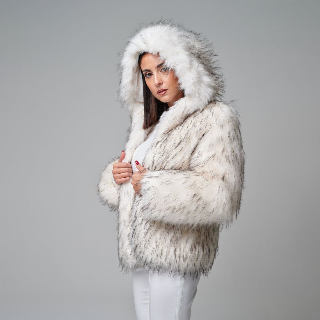 WHITE HOOD JACKET