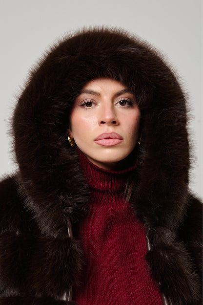 Brown Hood Horizontal Fox