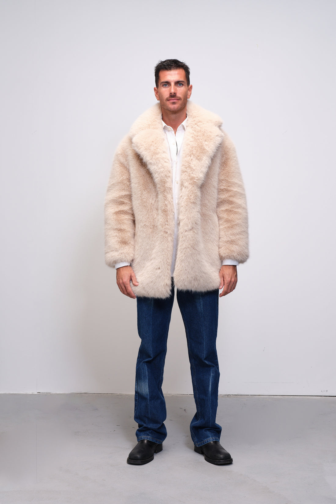 Seven Fox Man - Cream