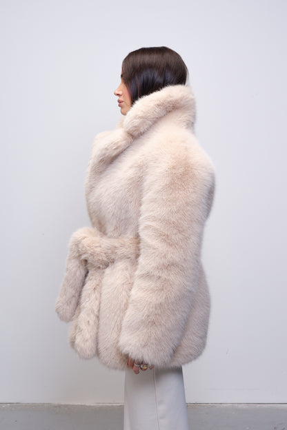 Seven Fox - Crema