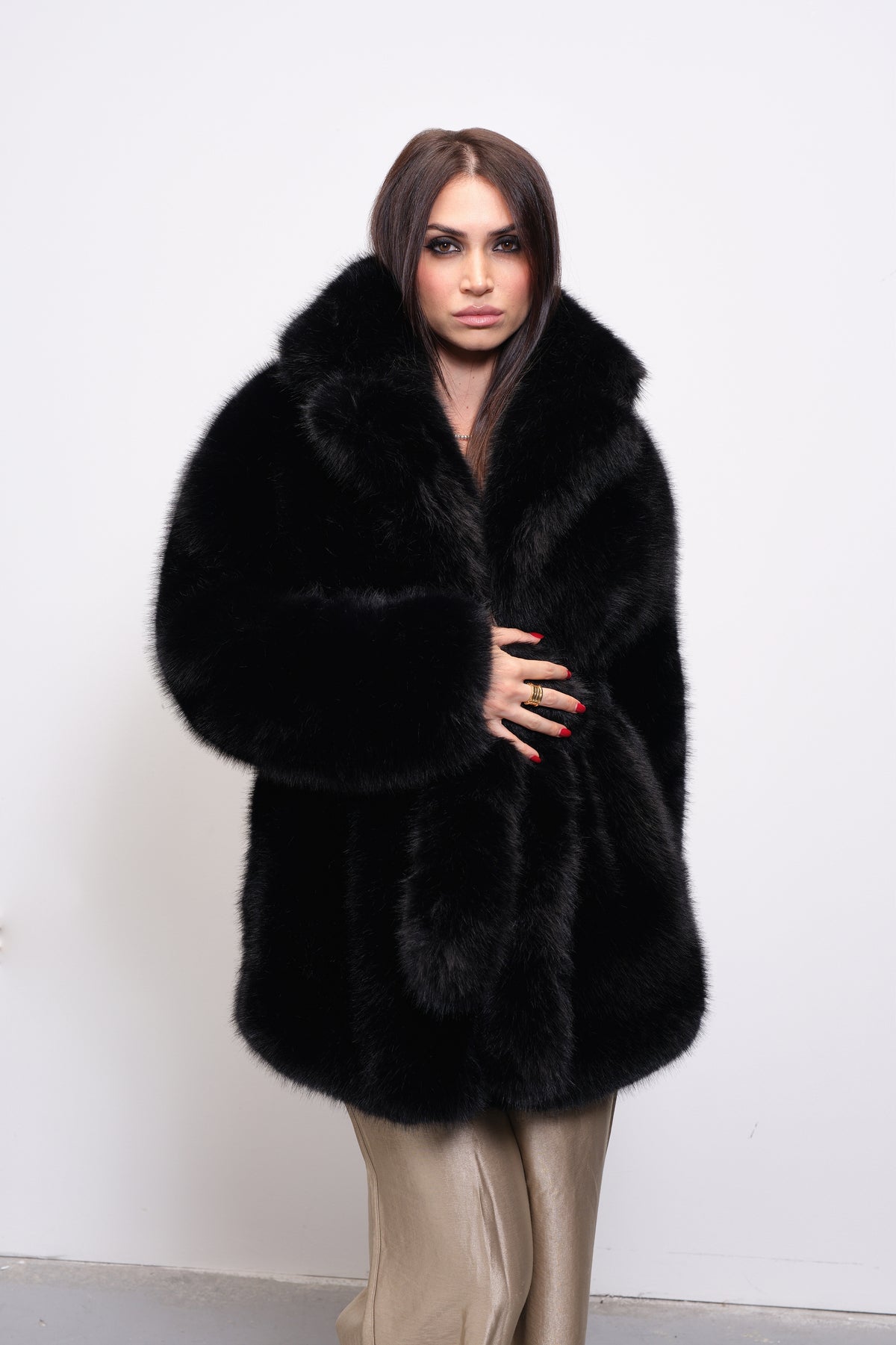 Seven Fox - Black